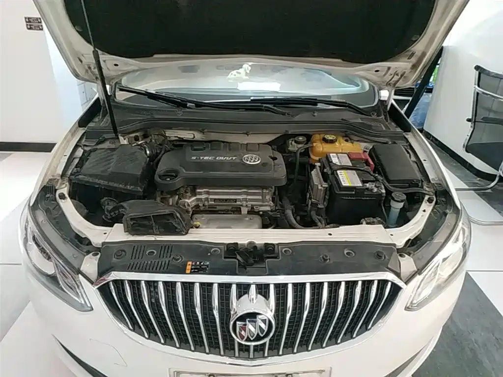 Buick Excelle 2016 15N Automatic Progressive фото 20