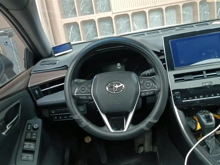 Toyota Avalon 2022 2.0L Progressive Edition фото 15