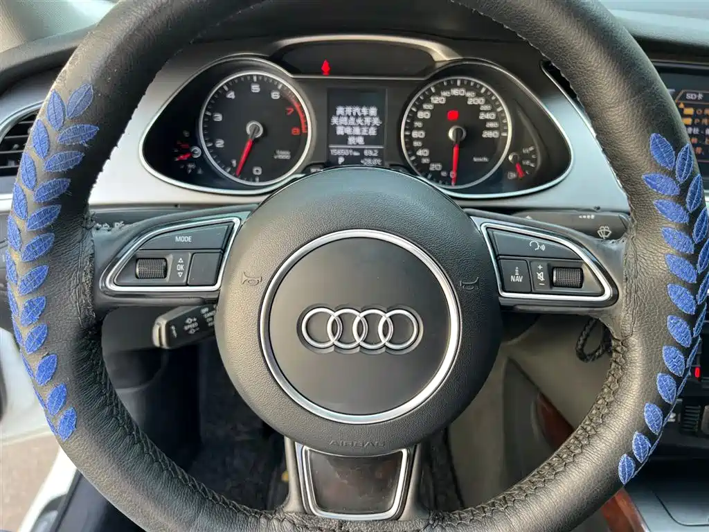 Audi A4L 2013 35 TFSI Automatic Comfort фото 13
