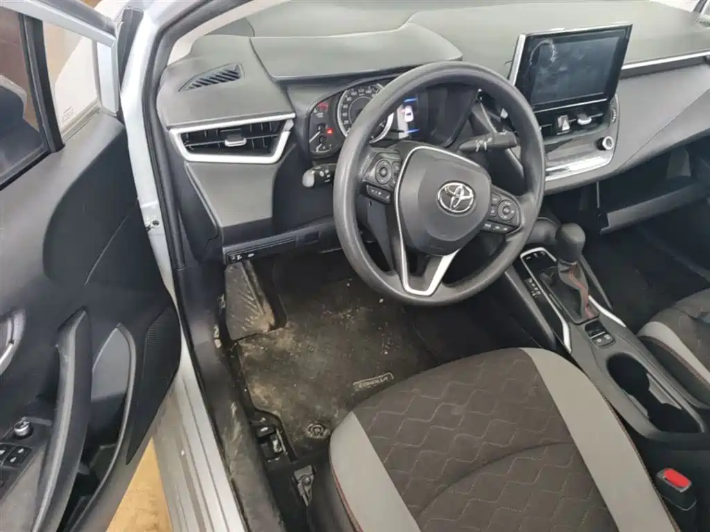Toyota Corolla 2021 1.2T S-CVT Elite Edition фото 3