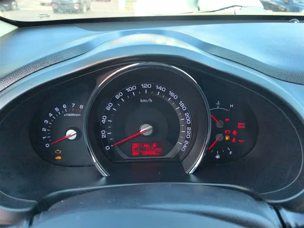 Kia Sportage 2014 2.0L Automatic 2WD GLS фото 12