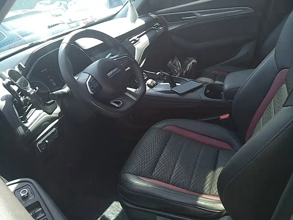 Photo 15 - Haval F7