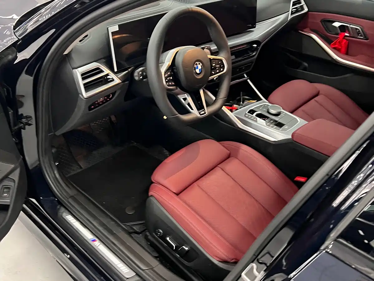 BMW 3 Series 2026 2026 330Li M Sport Shadowline Package