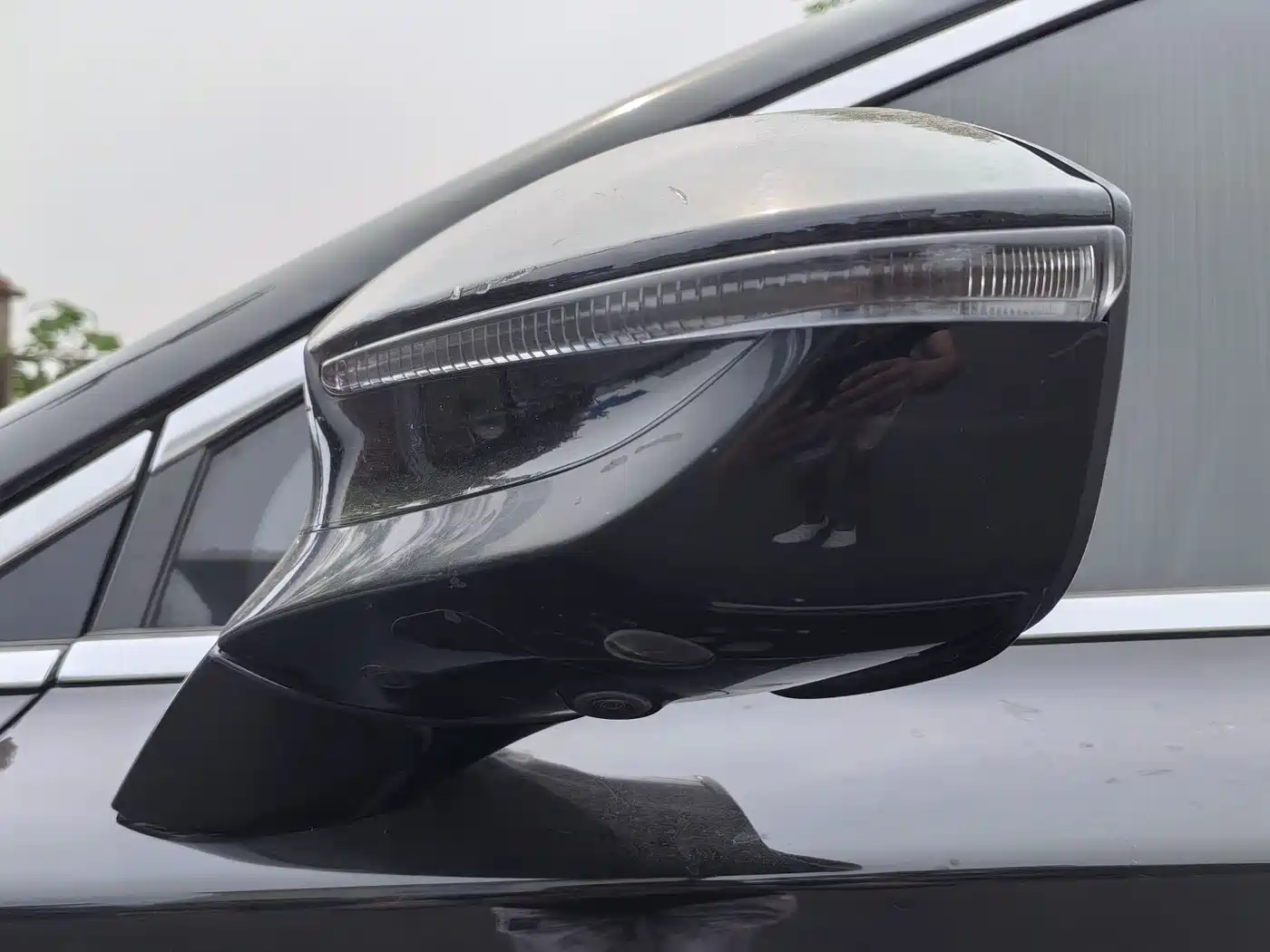 BYD Tang New Energy 2018 DM 2.0T AWD Smart Connection Genesis Edition 7-Seater China V фото 5