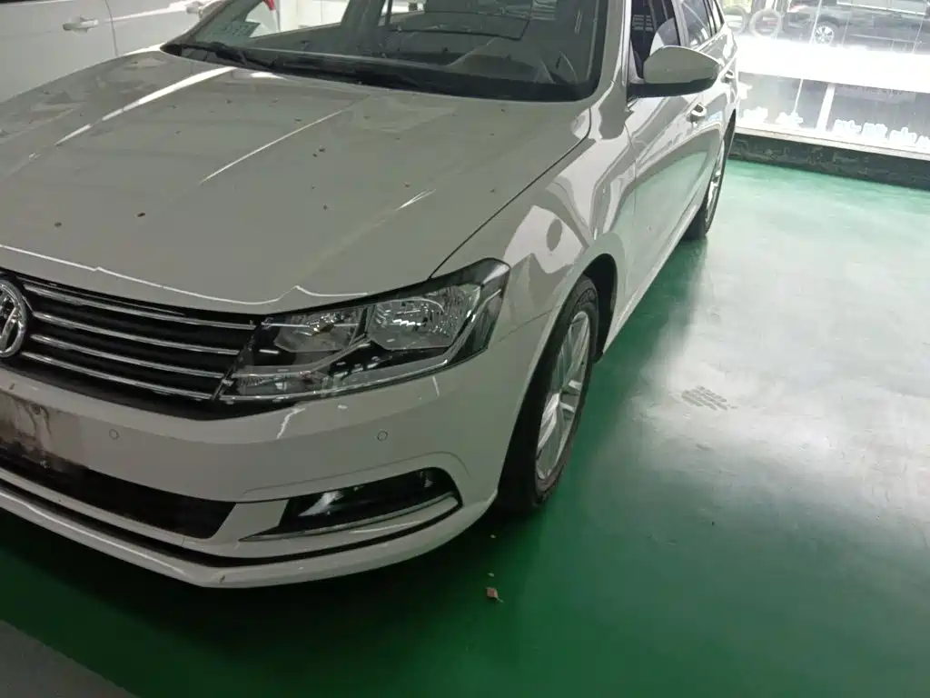 Volkswagen Lavida Tour 2018 2017 180TSI DSG Comfort Edition