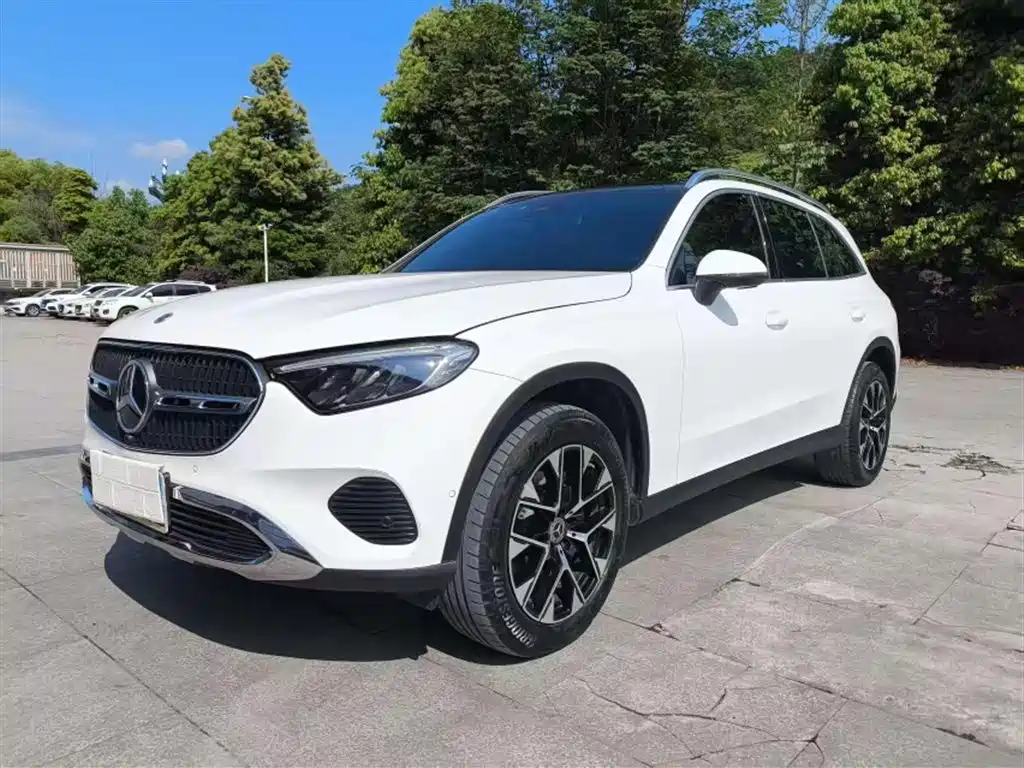 Mercedes-Benz GLC 2023 GLC 260 L 4MATIC Sport 5-seater