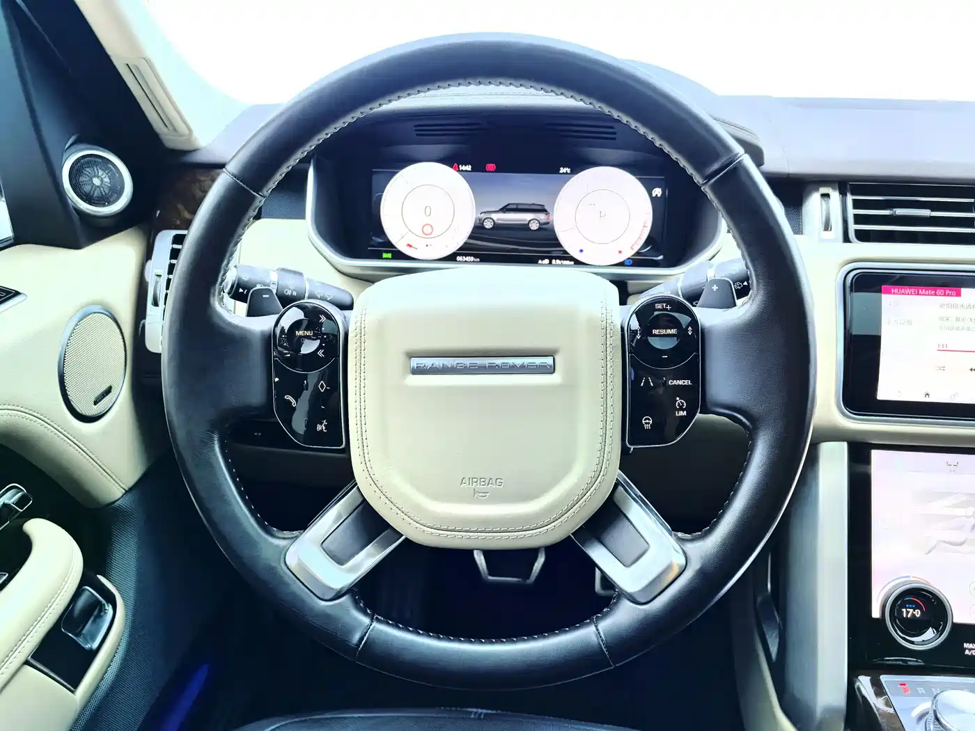Land Rover Range Rover 2020 3.0 L6 Heritage Edition фото 6
