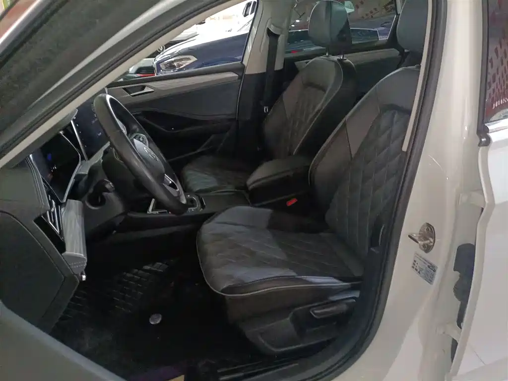Volkswagen Sagitar 2023 280TSI DSG Beyond Lite фото 15