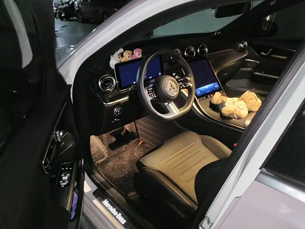 Фото 8 - Mercedes-Benz C-Class