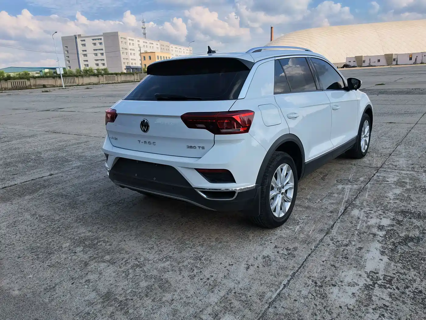 Volkswagen T-Roc, миниатюра 4