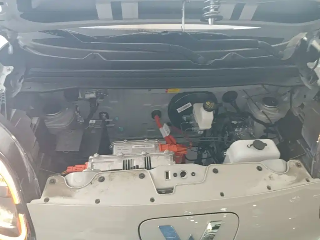 Wuling Motors Hongguang MINIEV 2026 2025 4-Door Advanced