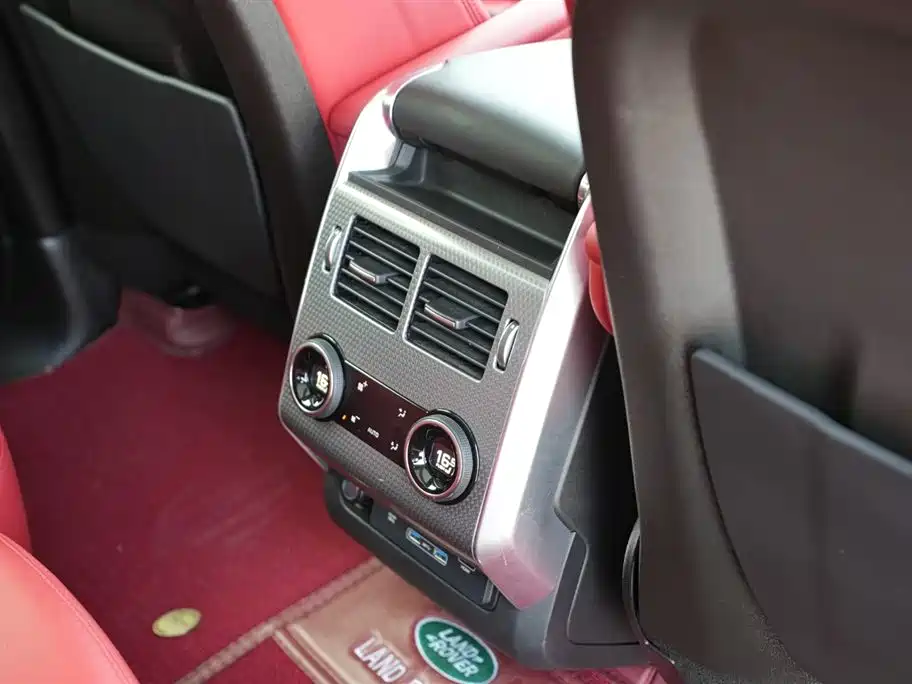 Land Rover Range Rover Sport 2020 3.0 L6 SE фото 22