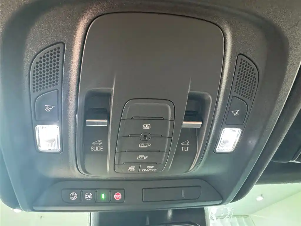 Cadillac CT6 2021 28T Luxury фото 16