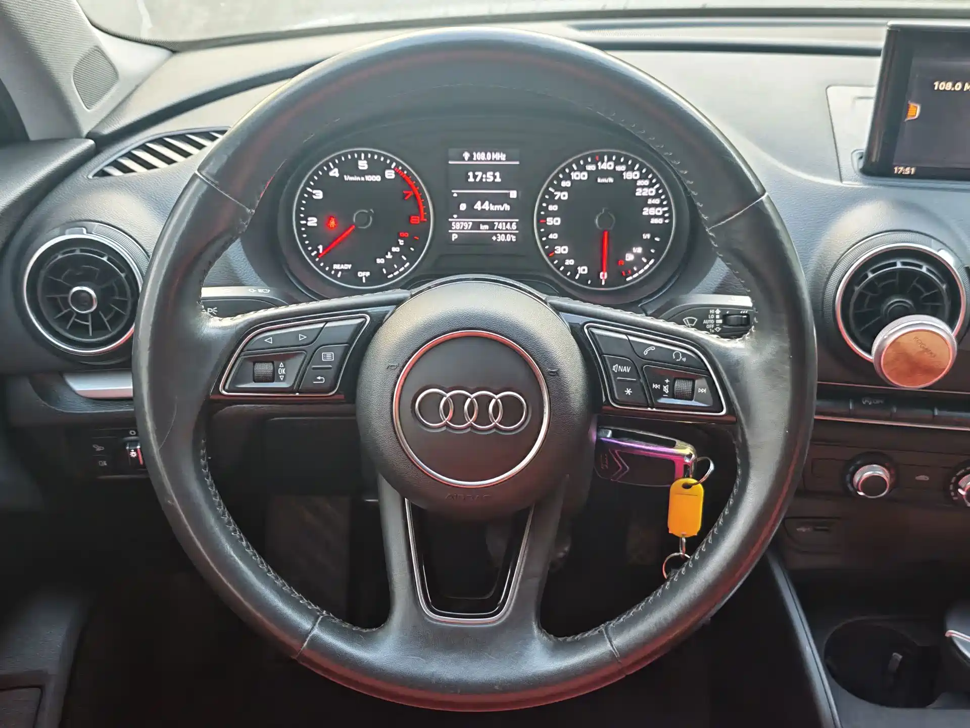 Фото 10 - Audi A3