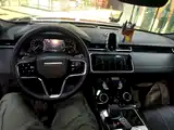 Photo 10 - Land Rover Range Rover Velar