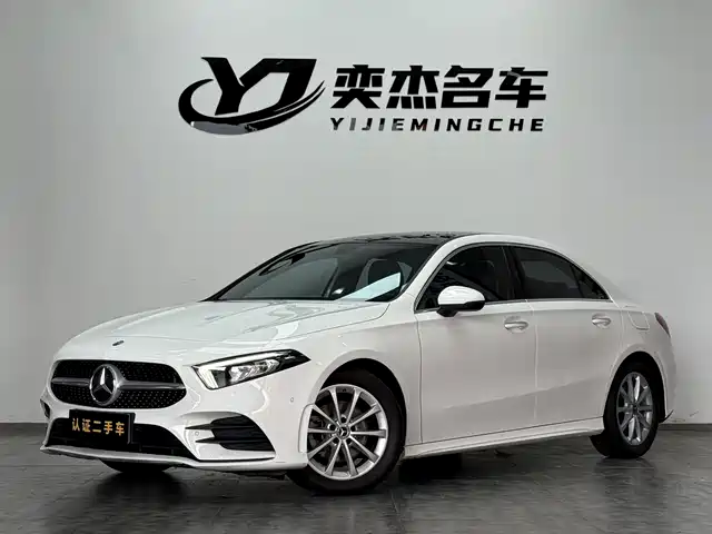 MERCEDES-BENZ A CLASS