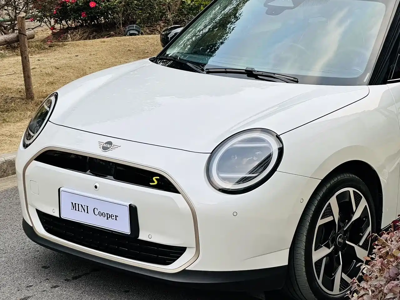 MINI ELECTRIC  COOPER