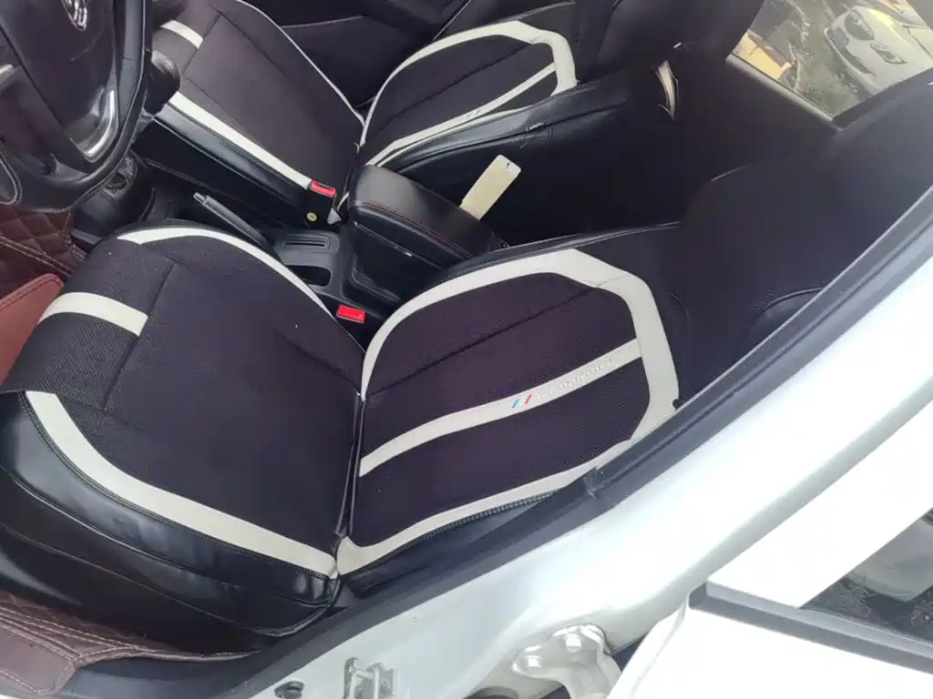 Baojun 310 2020 2020 1.2L Manual Comfort Edition