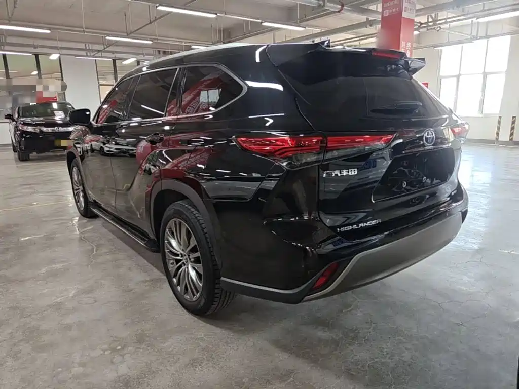 Toyota Highlander 2023 2023 2.5L Smart Hybrid Dual Engine AWD Premium 7-Seater