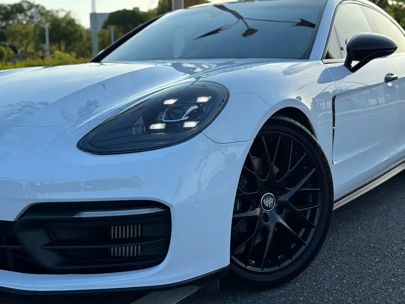PORSCHE PANAMERA
