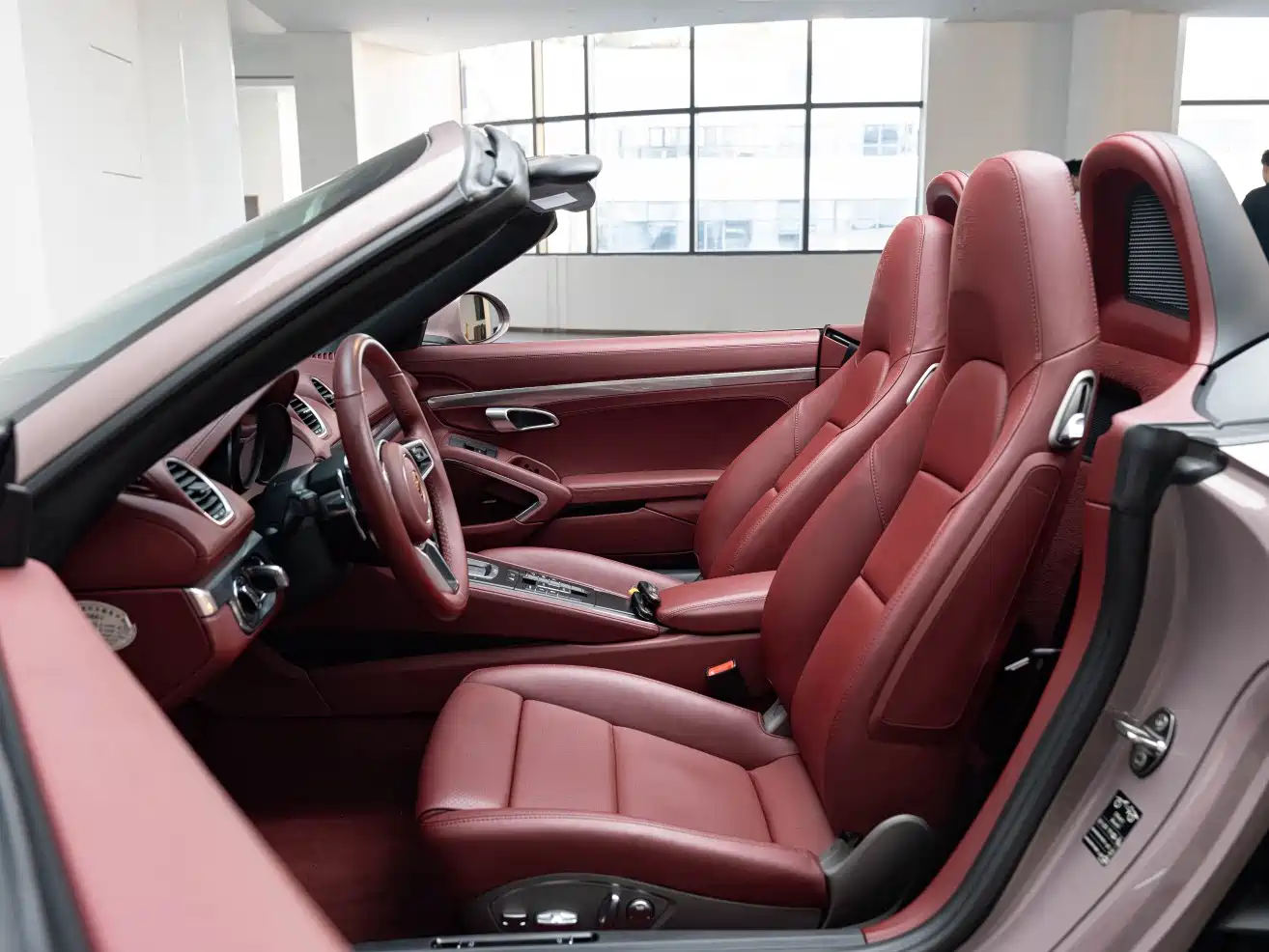 Porsche 718 2022 Boxster 2.0T фото 9