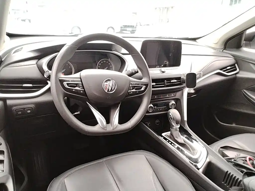 Photo 11 - Buick Encore