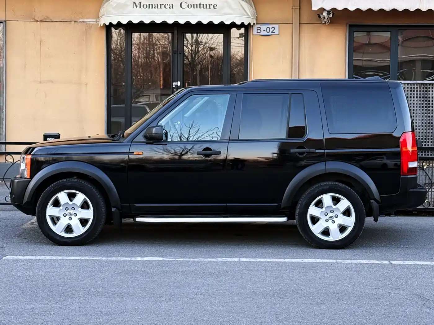 Land Rover Discovery 2005 Model 4.4 V8 HSE фото 2