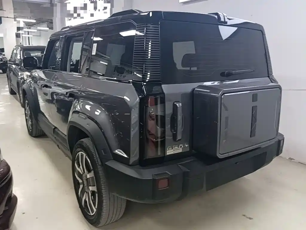2025 iCAR 03