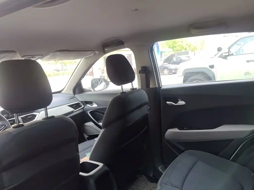 Baojun 510 2021 2021 1.5L CVT Sport Edition