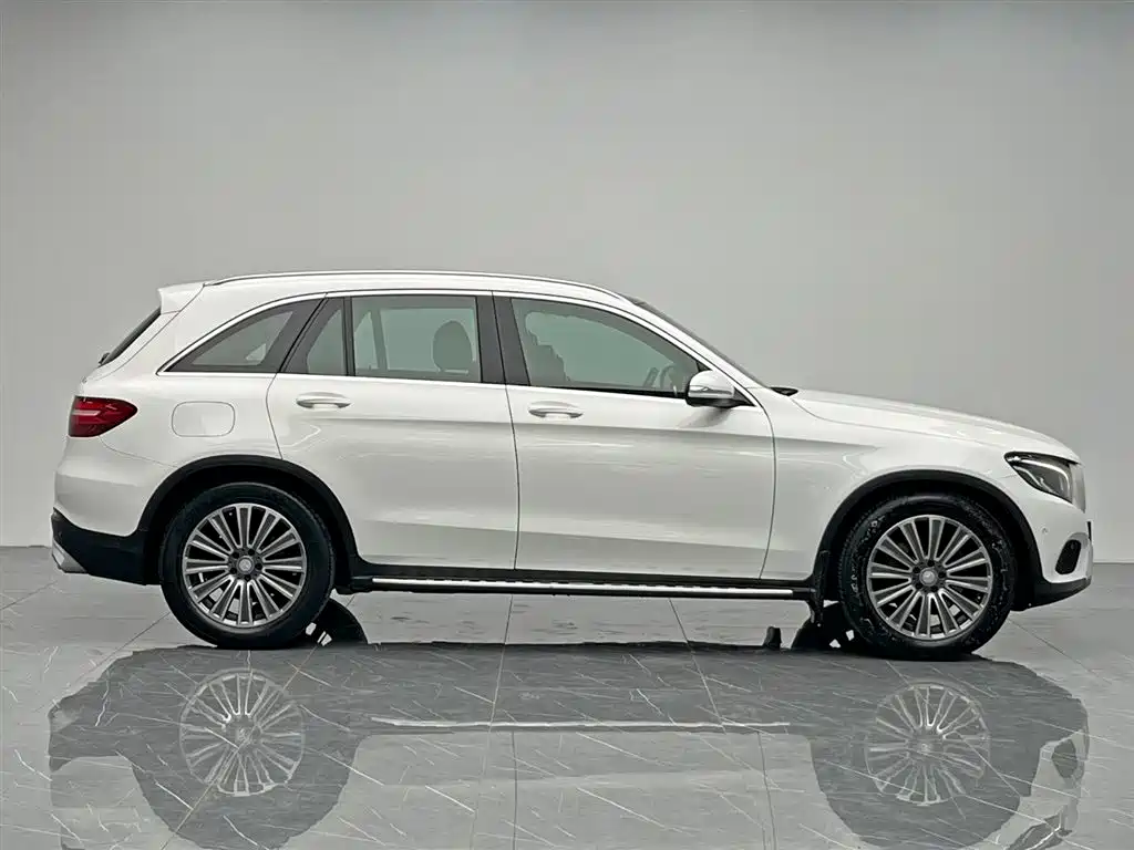 Mercedes-Benz GLC 2016 GLC 260 4MATIC Dynamic фото 7