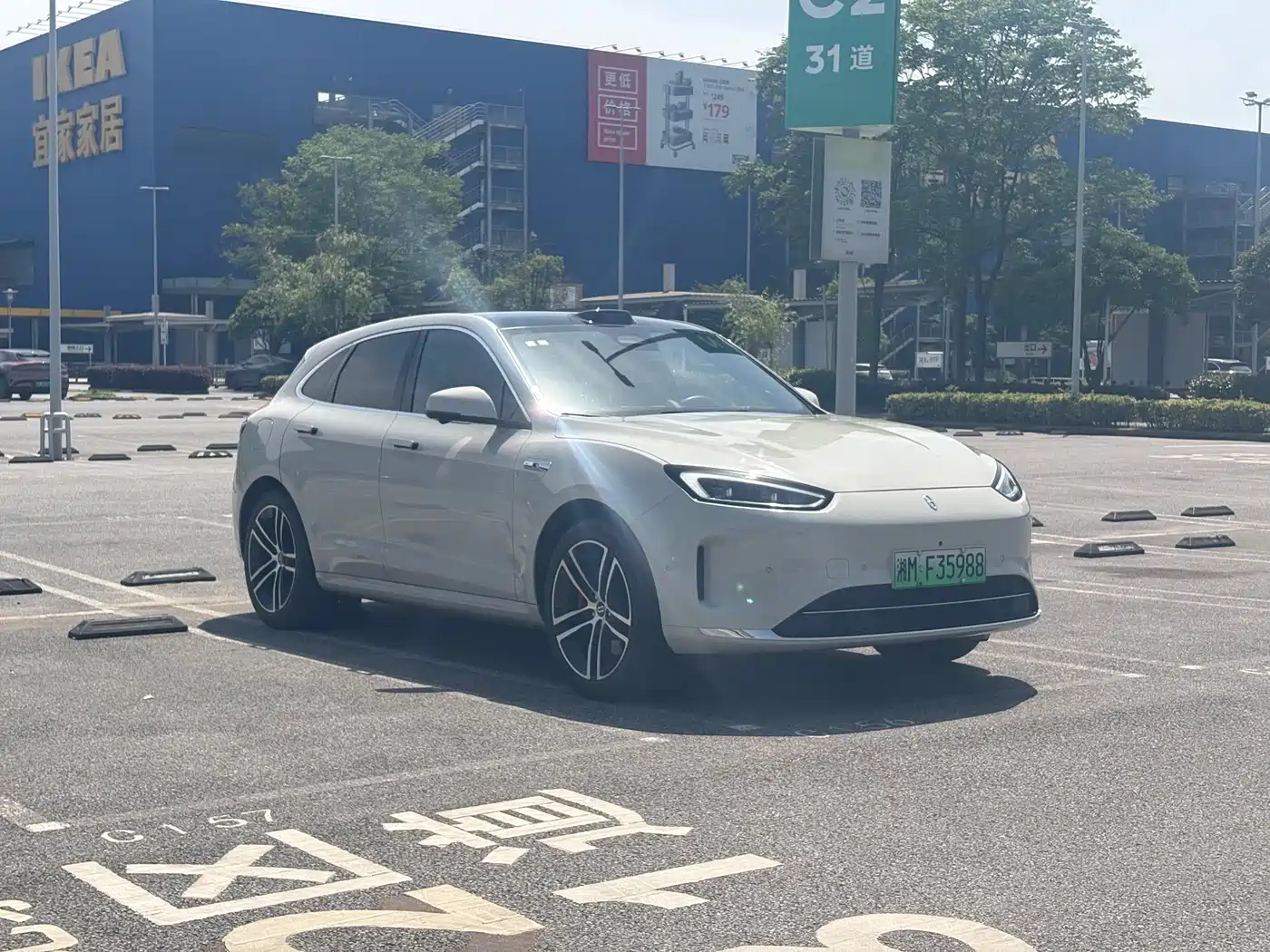 AITO Wenjie AITO M5 2025 Extended Range Ultra AWD фото 3