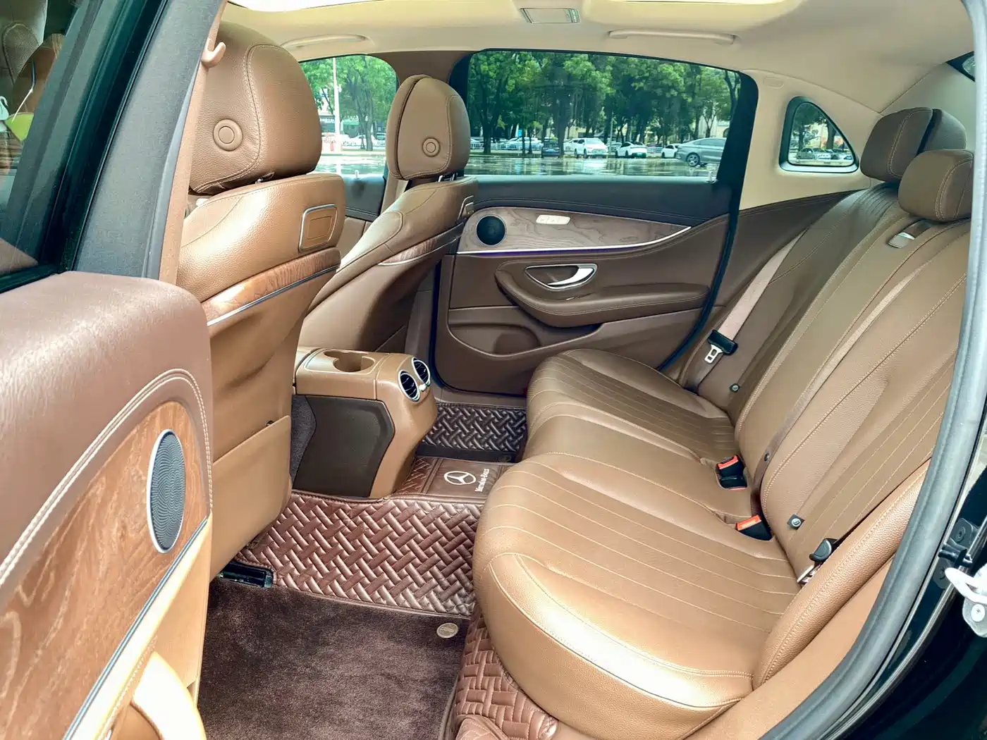 Mercedes-Benz E-Class 2020 Facelift E 300 L Fashion фото 6