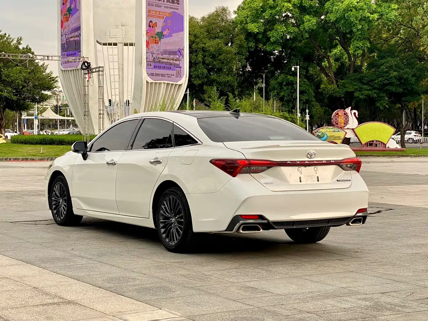 Toyota Avalon 2019 2.5L Touring Premium (China V) фото 15