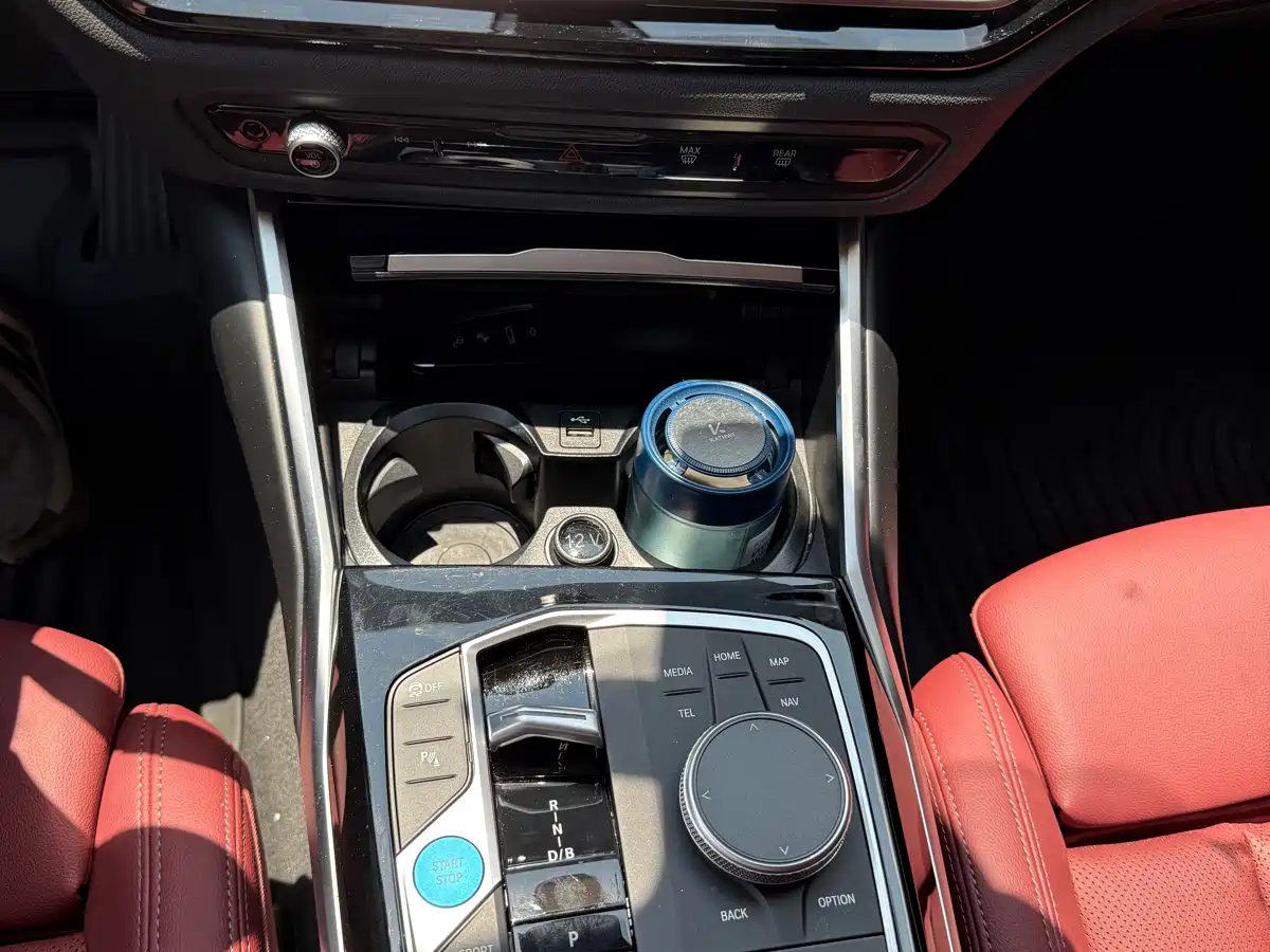 BMW i3 2022 eDrive 35 L фото 9