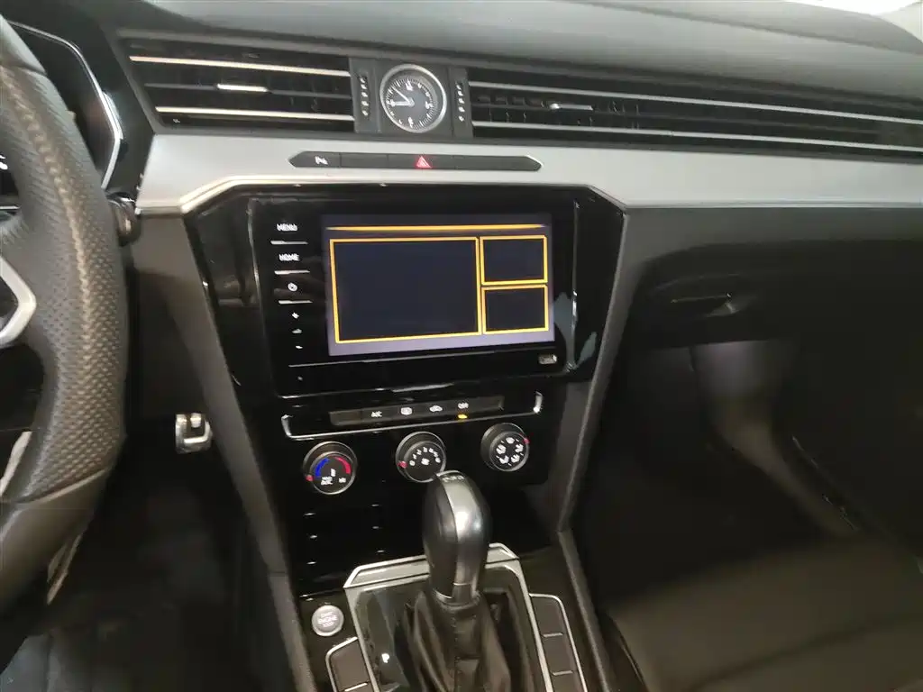 Volkswagen Magotan 2025 Popular Edition 280TSI DSG Comfort фото 9