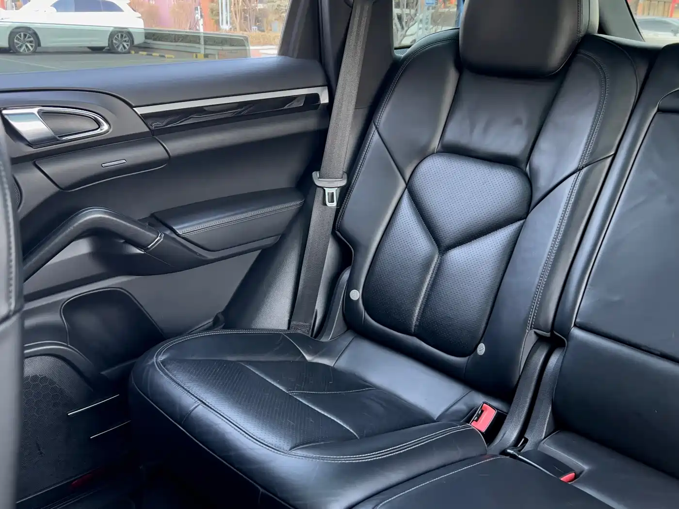 Porsche Cayenne 2011 Cayenne 3.0T фото 24