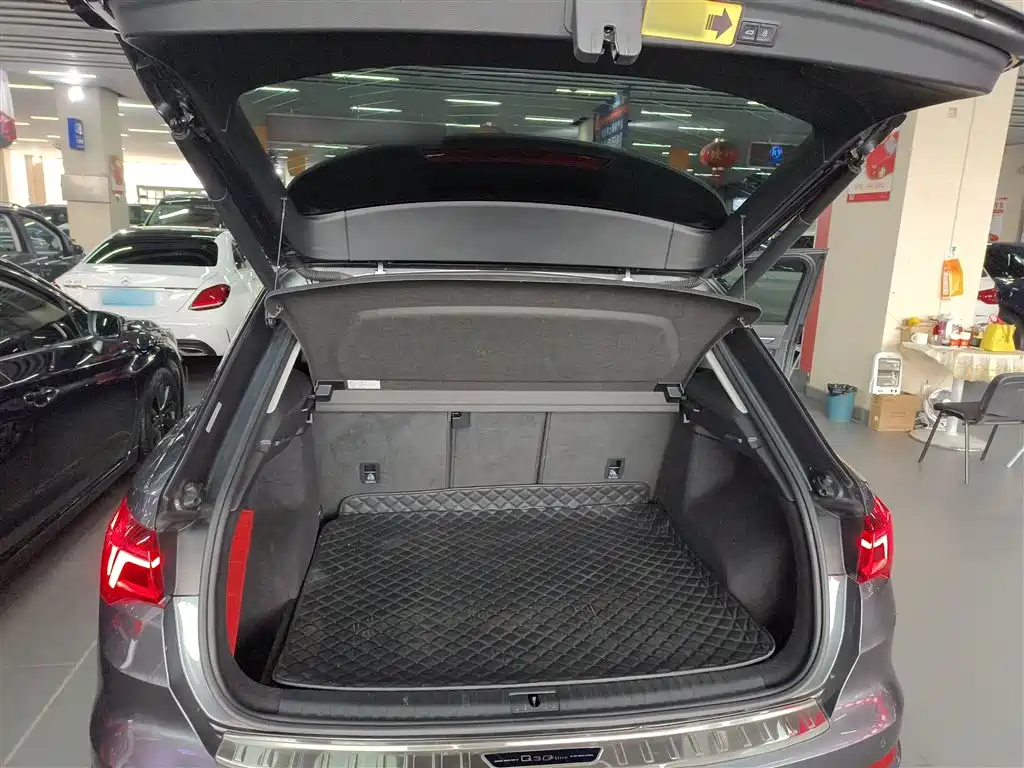 Audi Q3 2021 40 TFSI Fashion Sport фото 19