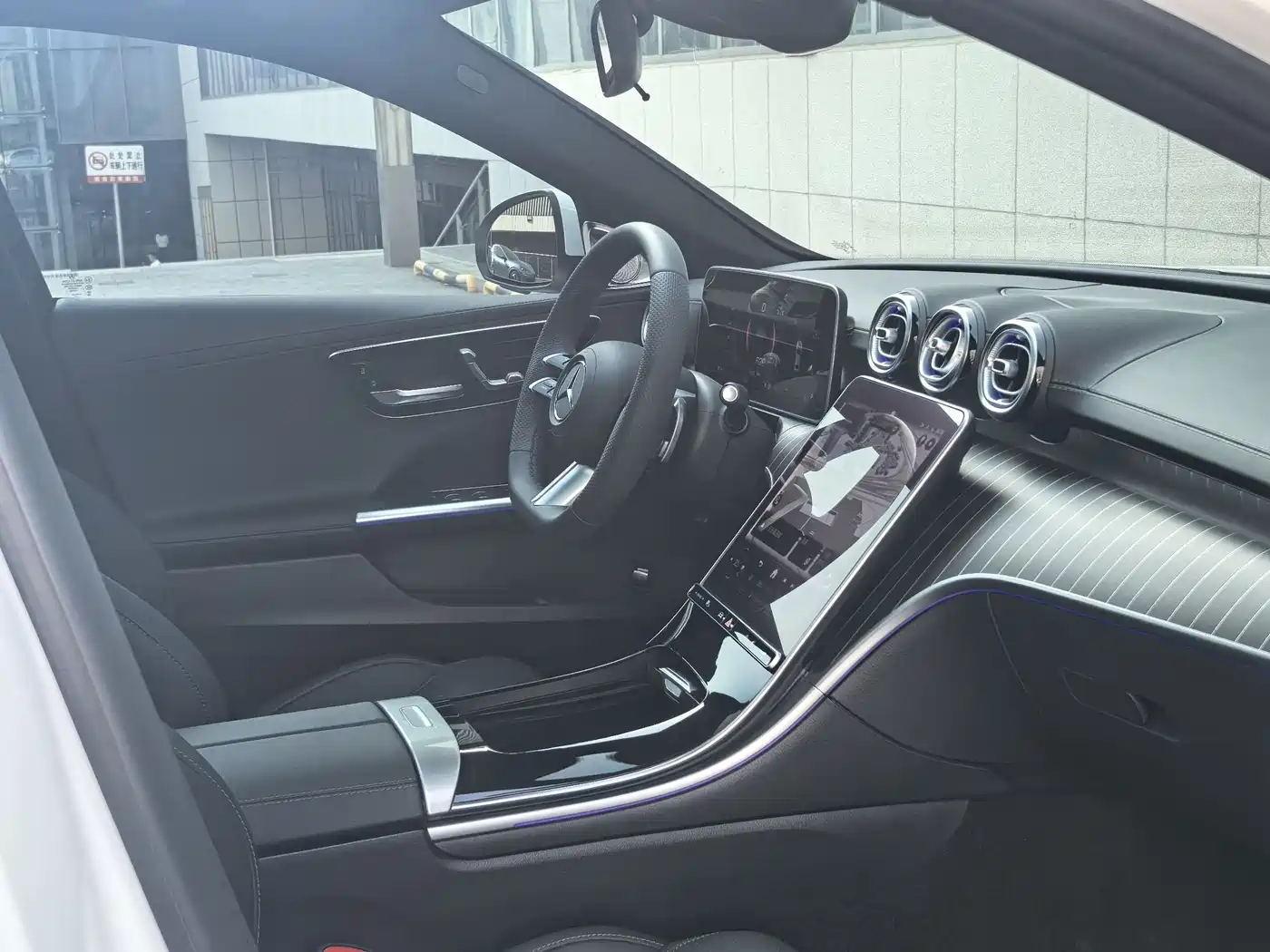Mercedes-Benz C-Class 2024 Facelift C 260 L 4MATIC Sport фото 11