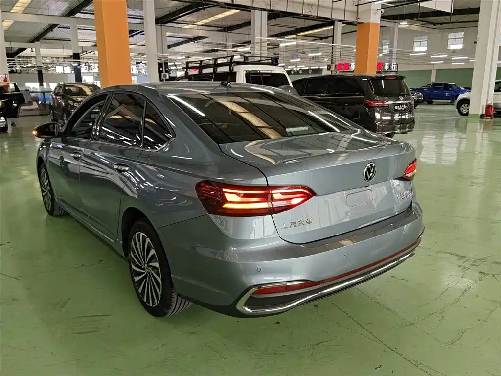 Volkswagen Lavida 2023 Model 280TSI DSG Eternal Edition фото 23