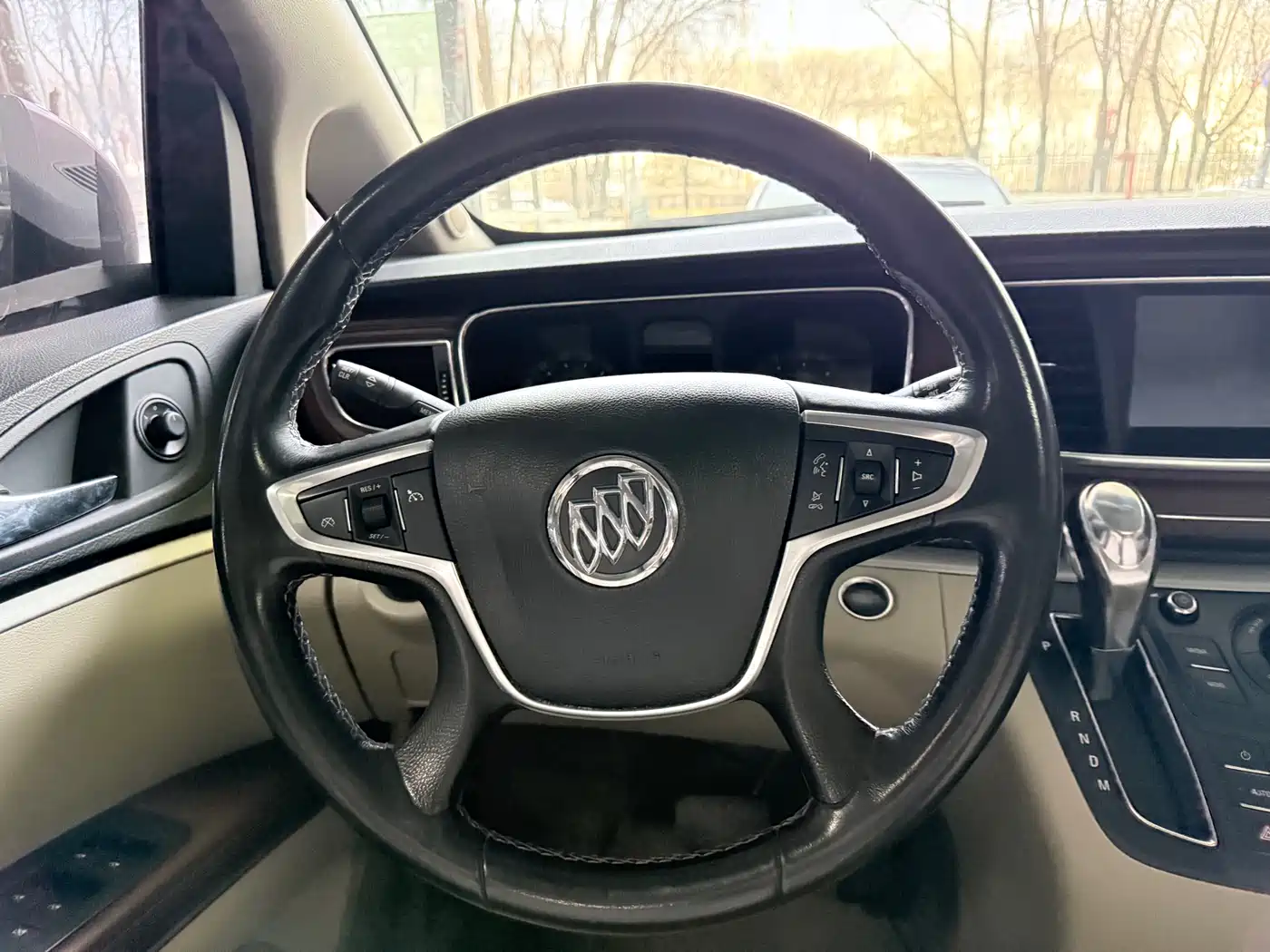 Buick GL8 2018 28T Luxury Model China VI фото 15