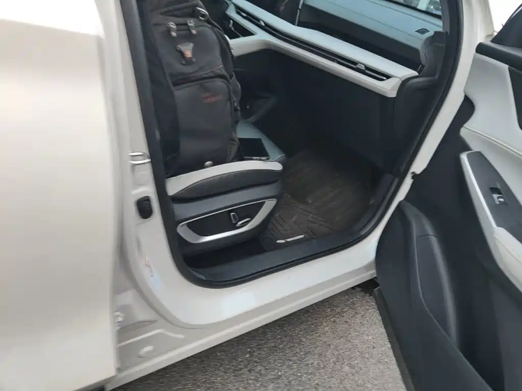 Фото 9 - Changan CS75 PLUS