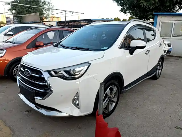  JAC Motors Refine S3 2017 1.6L Manual Luxury Smart