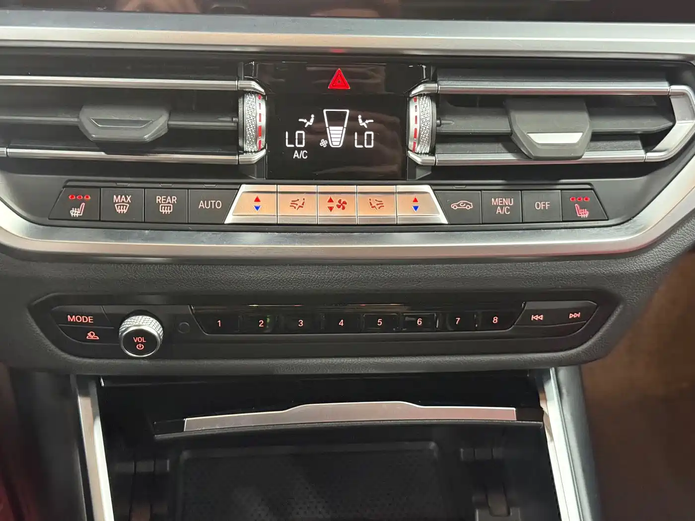BMW 3 Series 2022 320i Sport Package фото 10