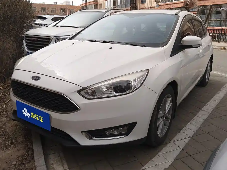 FORD FOX 2016