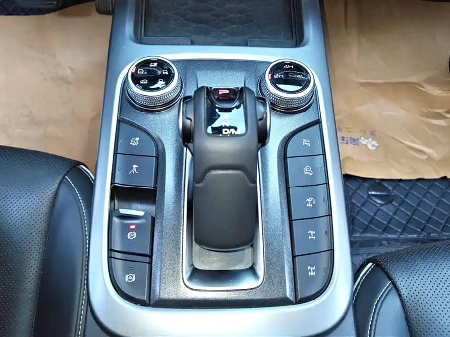Tank 300 2023 Off-Road Edition 2.0T Conqueror фото 16