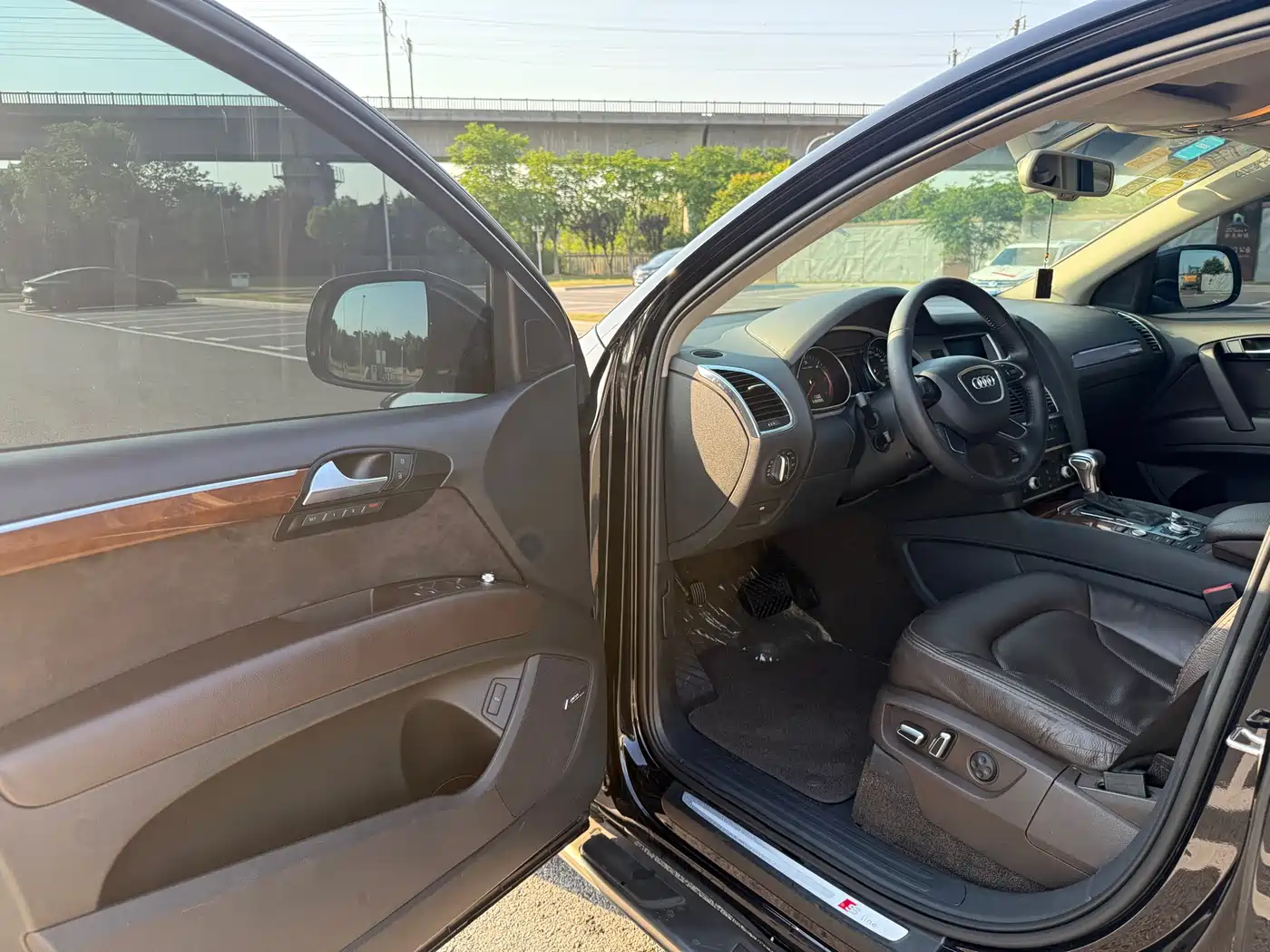 Audi Q7 2014 35 TDI Sport фото 8