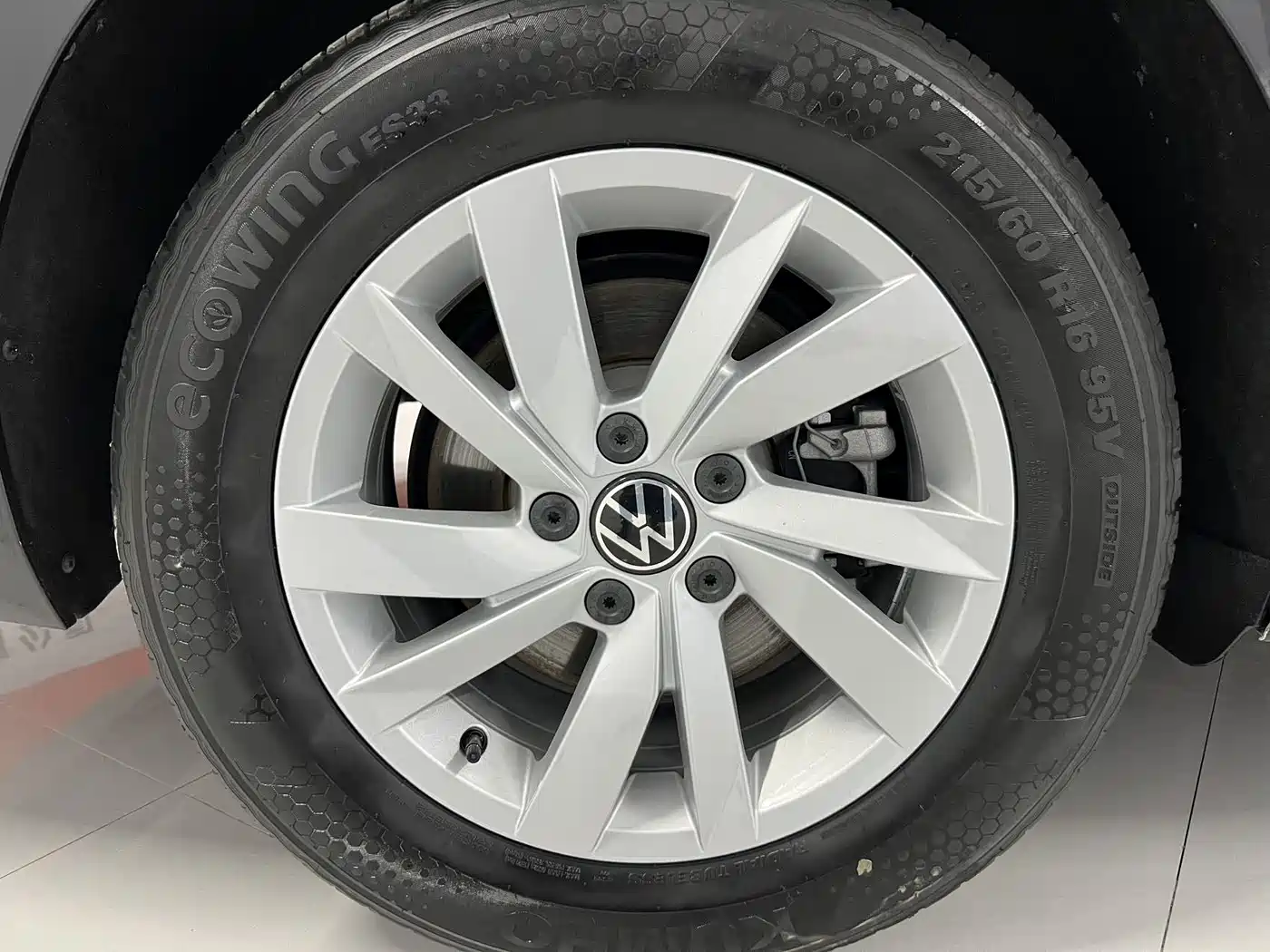 Volkswagen Passat 2023 Facelift 280TSI Elite Edition фото 20