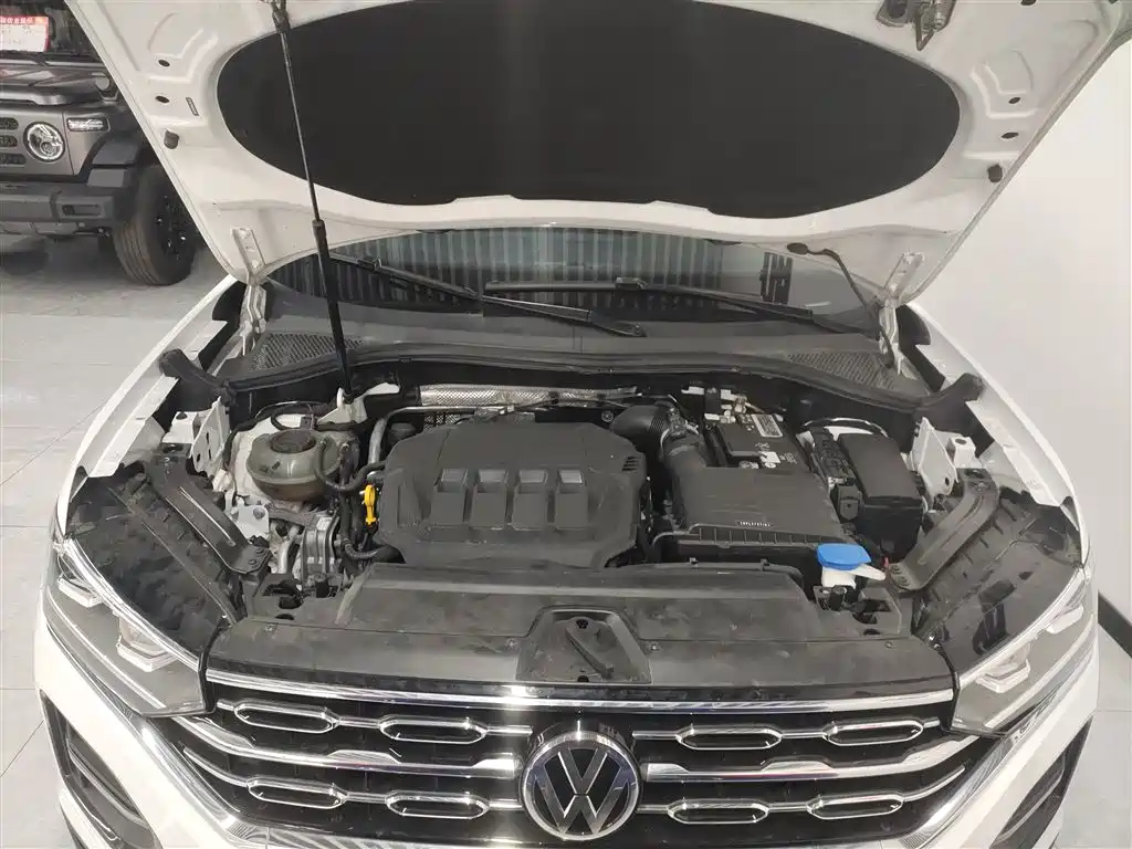 Volkswagen Tayron 2021 330TSI 2WD Luxury Smart Connect Edition фото 20