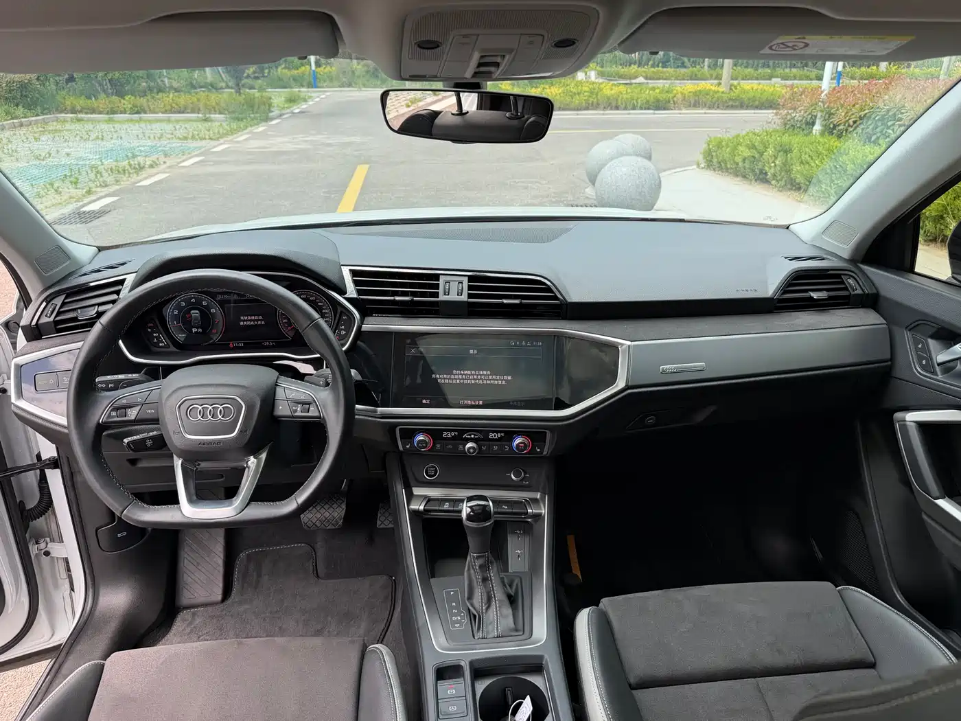 Audi Q3 2023 35 TFSI Fashion Dynamic (1.4T) фото 13