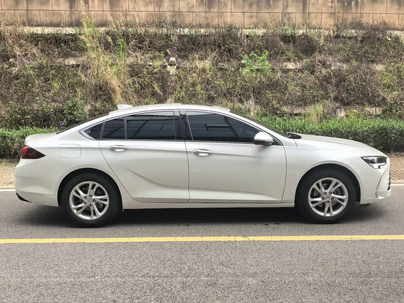 Buick Regal 2024 Facelift 25T Super Enjoy Edition фото 33